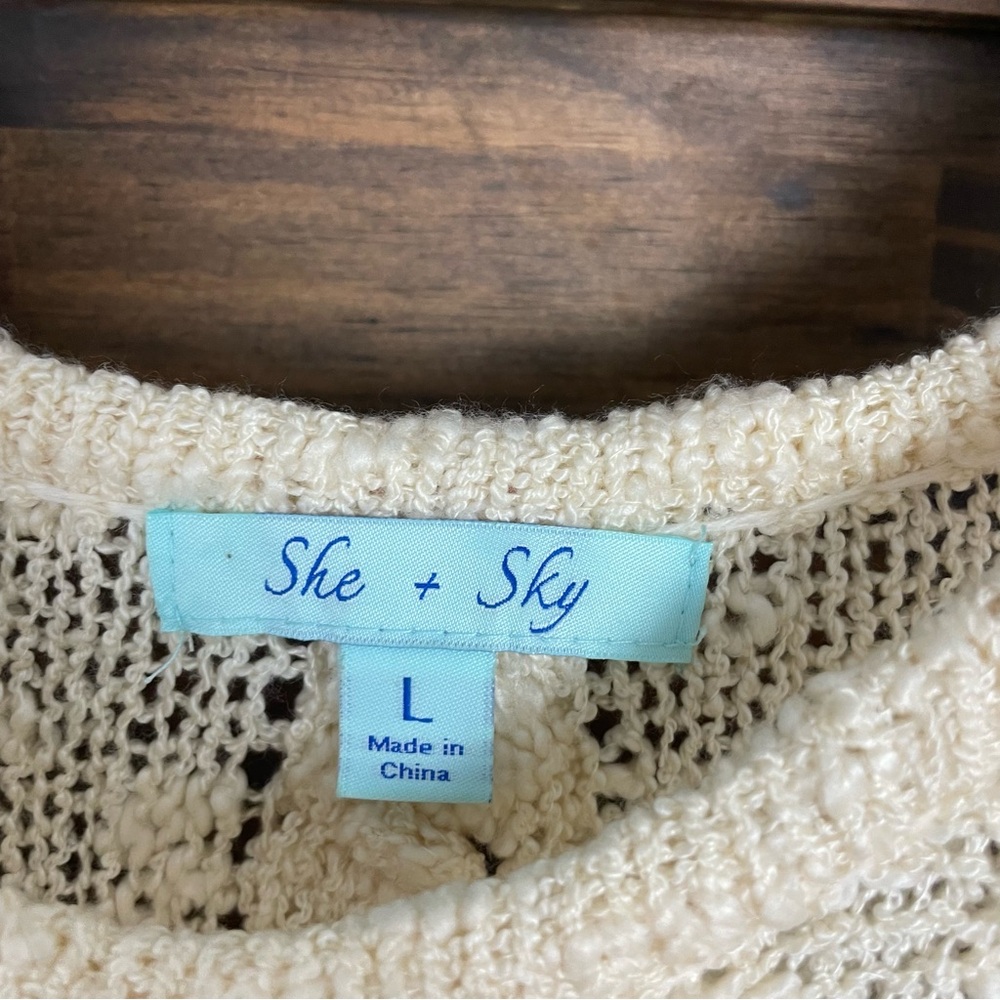 She & Sky | Open Split Lace Up Backside Popcorn‎ Knit Cold Shoulder Sweater - Picture 10 of 11
